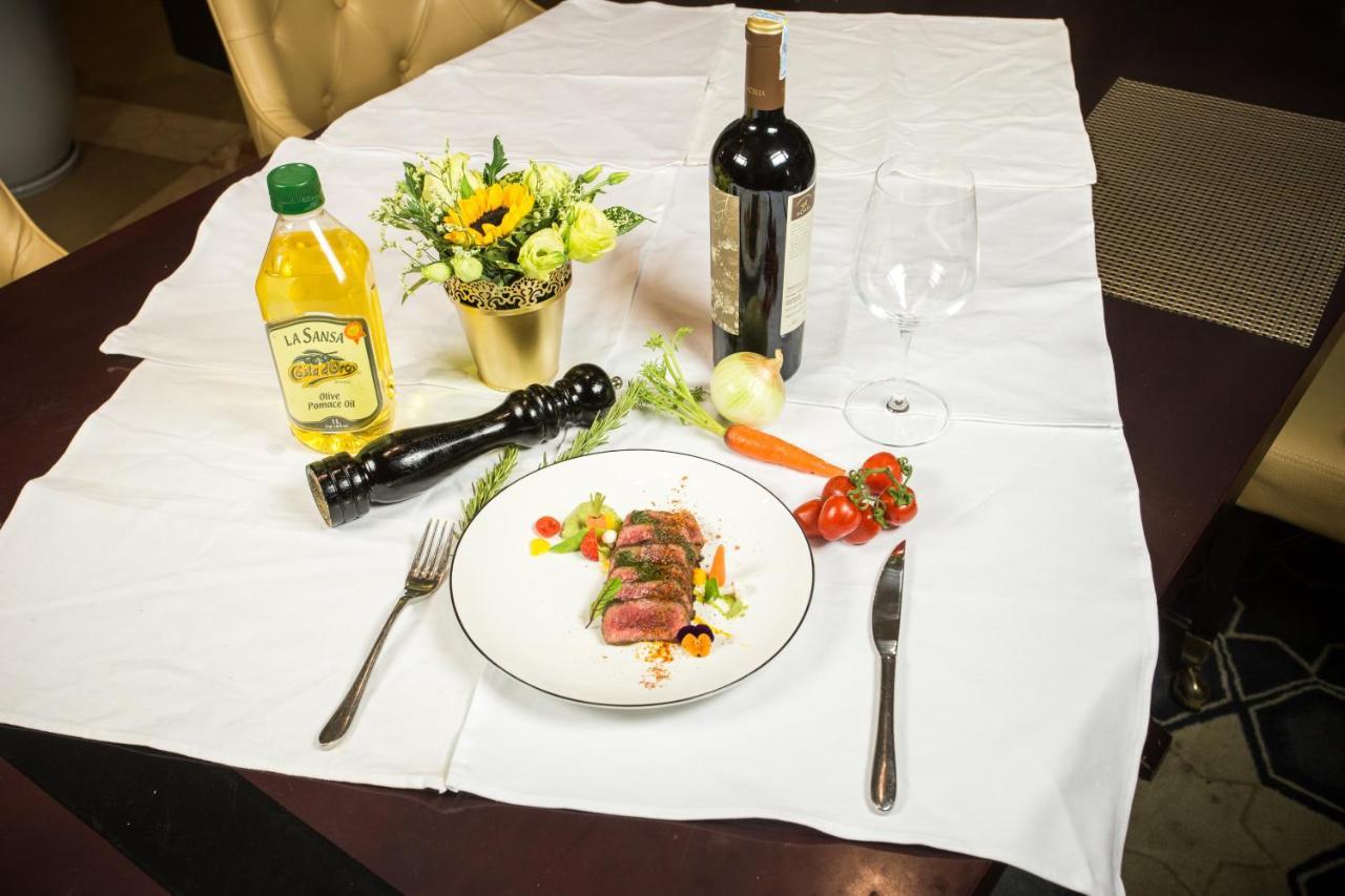 Hong Van Grand Hotel Mong Cai Екстер'єр фото