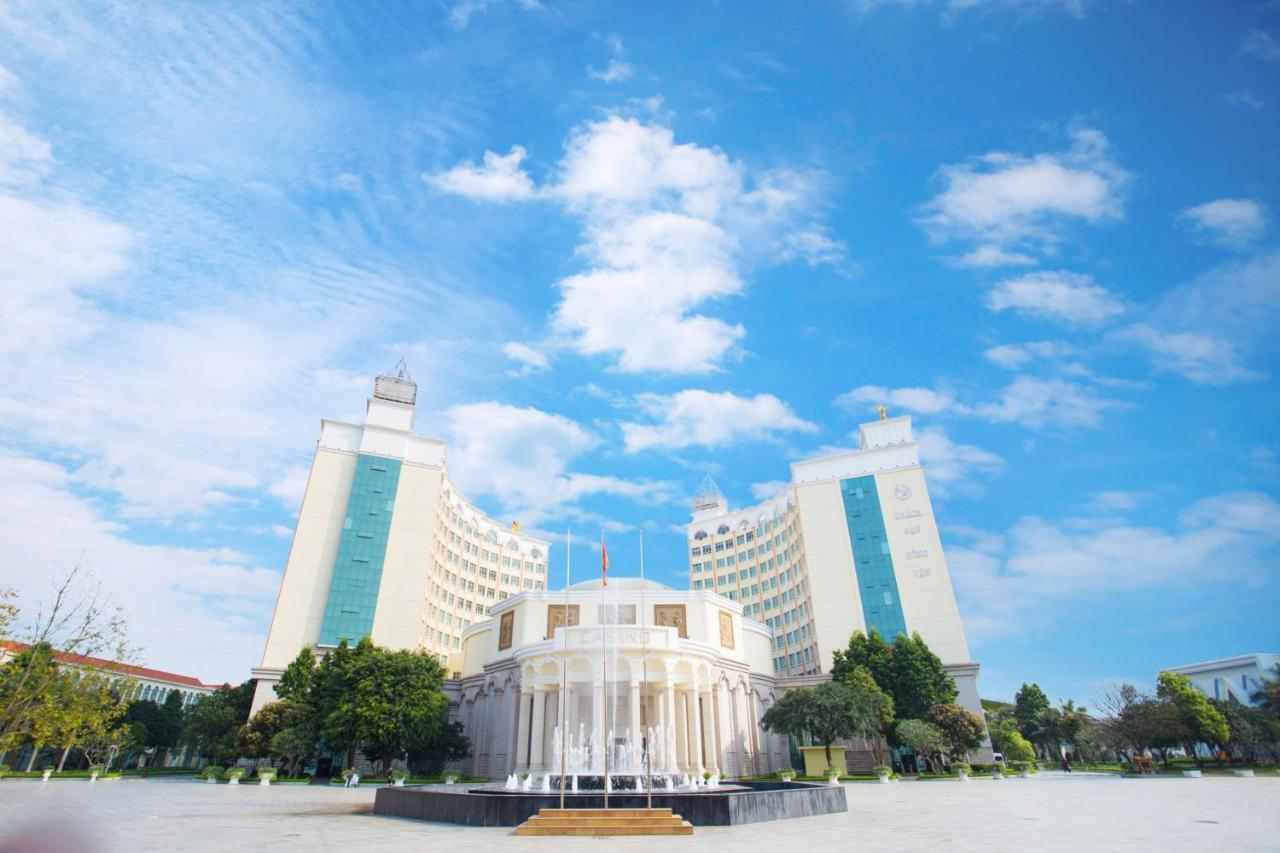 Hong Van Grand Hotel Mong Cai Екстер'єр фото