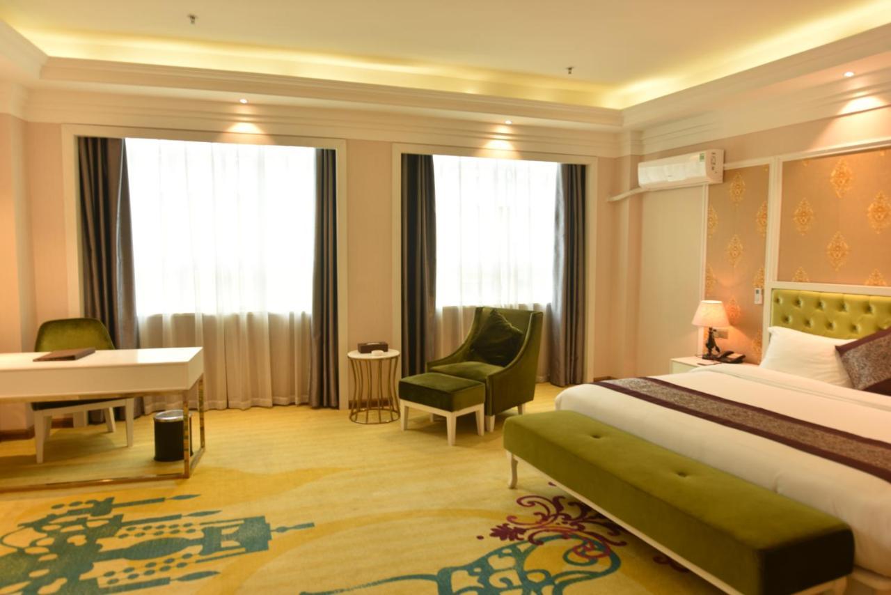 Hong Van Grand Hotel Mong Cai Екстер'єр фото