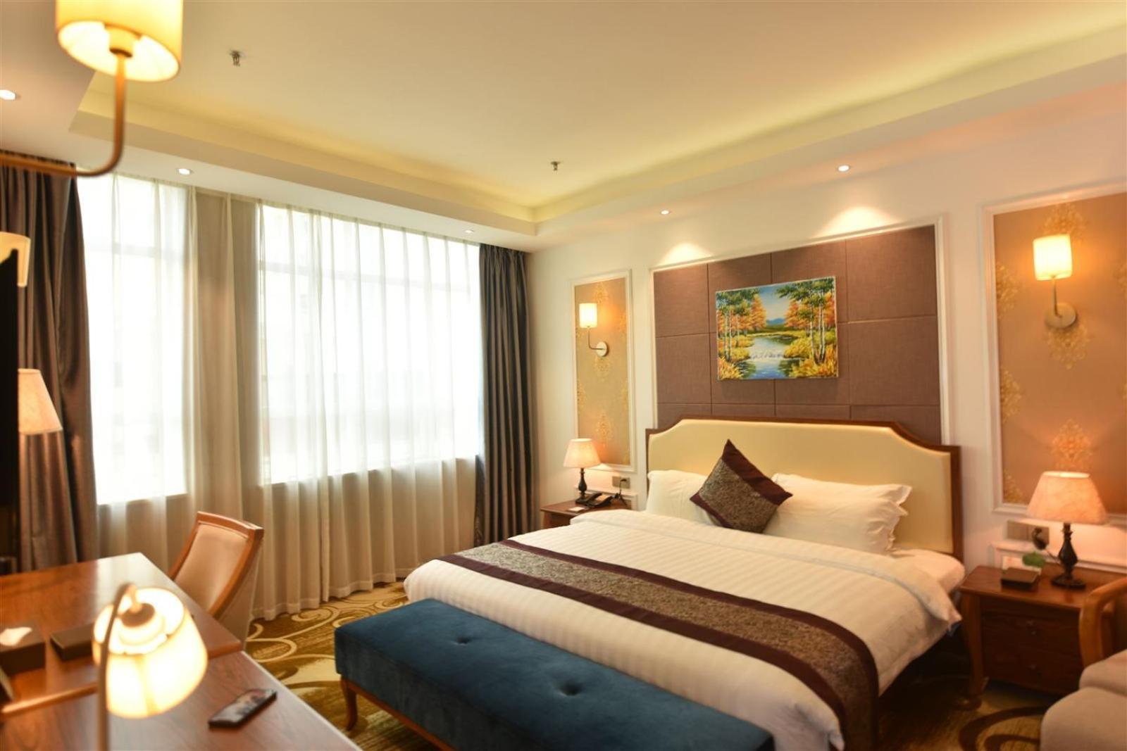 Hong Van Grand Hotel Mong Cai Екстер'єр фото